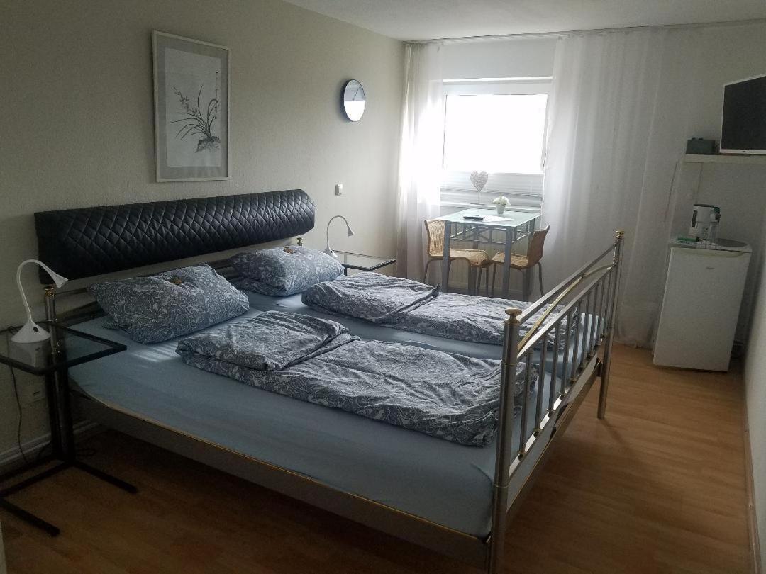 ליבק Rooming24, Kleine Pension מראה חיצוני תמונה