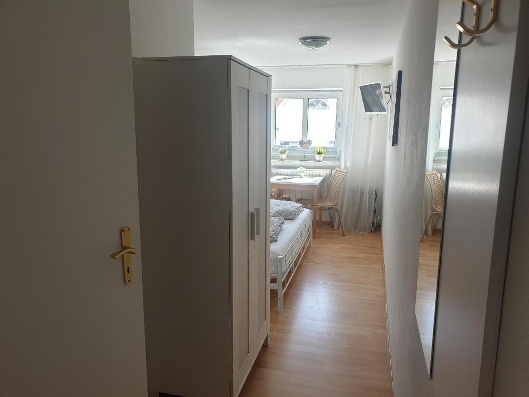 ליבק Rooming24, Kleine Pension מראה חיצוני תמונה