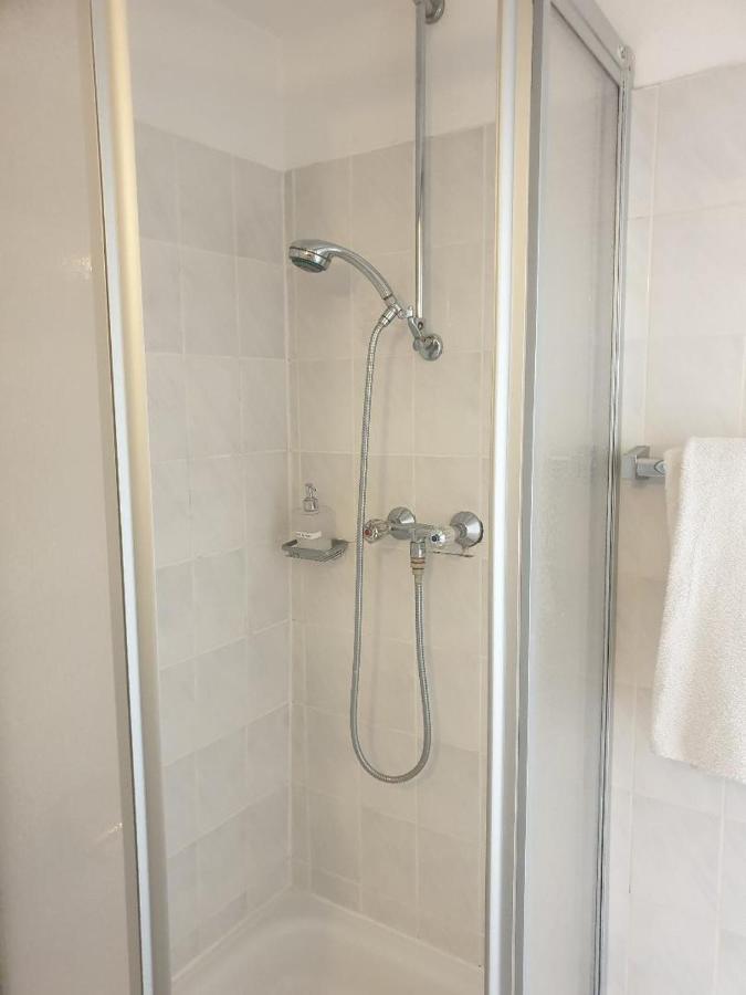 ליבק Rooming24, Kleine Pension מראה חיצוני תמונה