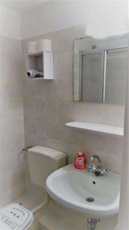 ליבק Rooming24, Kleine Pension מראה חיצוני תמונה